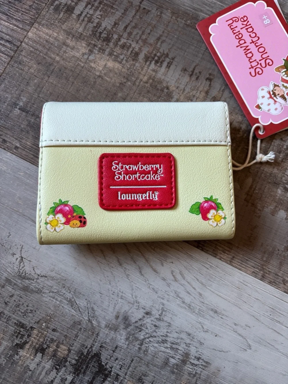 Strawberry Shortcake Wallet - Picture 3 of 4